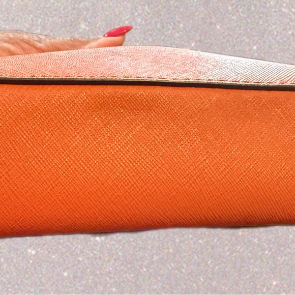 Michael Kors Jet Set Crossbody Orange Saffiano Leather - Picture 4 of 7